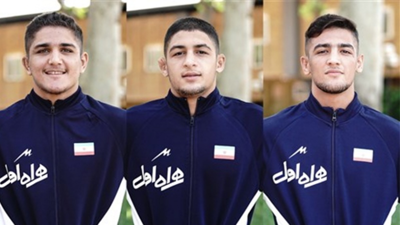 Iranpress: مصارعون إيرانيون يفوزون بثلاث ميداليات ذهبية في بطولة أسيا للناشئين