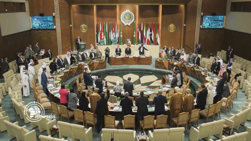 Iranpress: نواب البرلمان الأردني يحيون الشهيد محمد صلاح