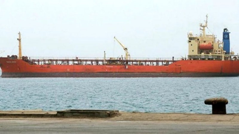 Iranpress: بعد نحو 10 سنوات.. سفينة إيرانية ترسو في ليبيا
