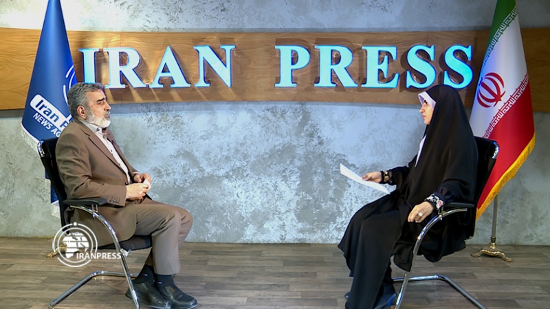 Iranpress: السبب وراء المعارضة السياسية للصناعة النووية الإيرانية هو دور الأخيرة في تعزيز القدرات الوطنية