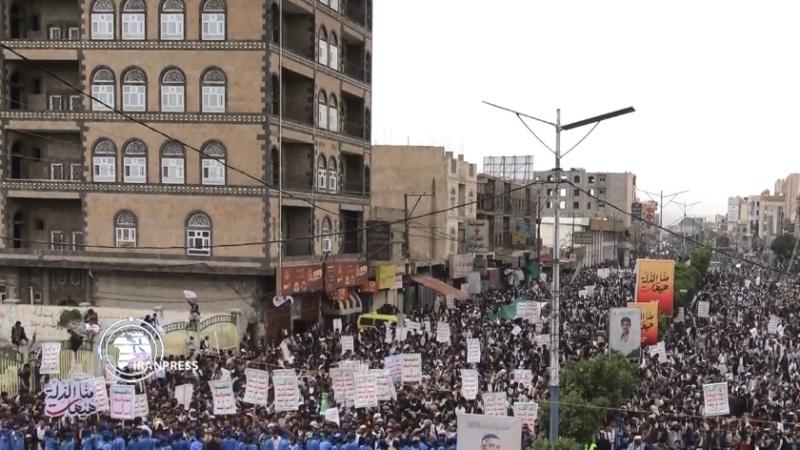 Iranpress: بالفيديو.. مسيرات مليونية إحياء لذكرى عاشوراء في صنعاء