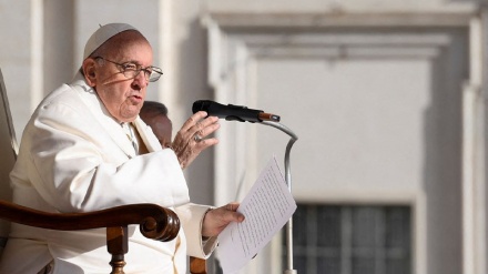 البابا فرنسيس: لا ينبغي استغلال حرية التعبير كذريعة للإساءة للآخرين