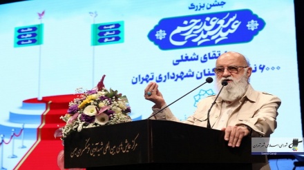 بلدية طهران تستحدث بوابة القرآن على أحد مداخل العاصمة 
