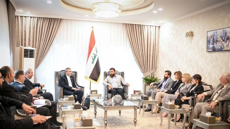 Iranpress: توافقات إيرانية عراقية لإعداد وثيقة استراتيجية 