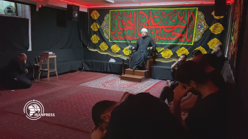 Iranpress: إقامة مراسم العزاء الحسيني (ع) في برلين
