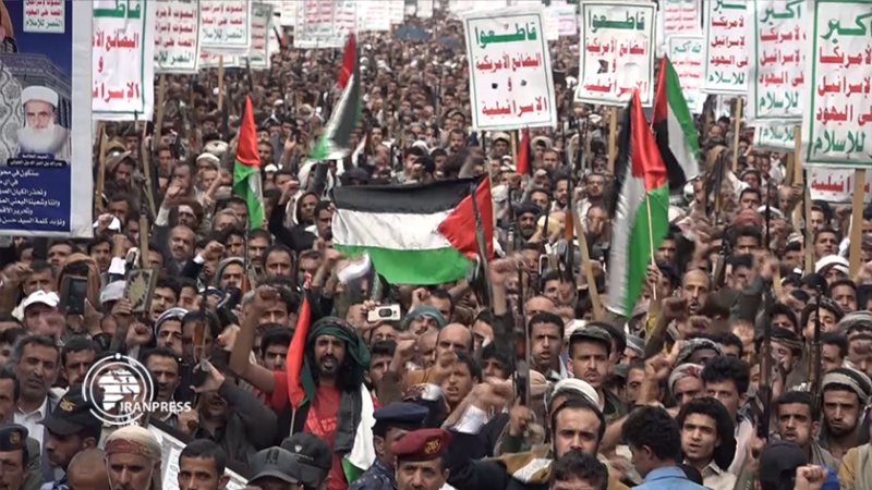 Iranpress: مظاهرة في اليمن للتنديد باعتداء الاحتلال على جنين
