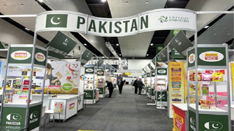 Iranpress: إيران تشارك في معرض الصناعات الغذائية في باكستان