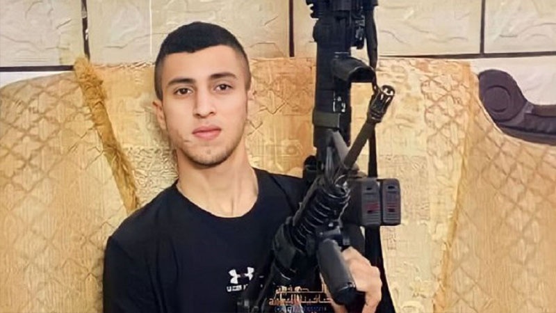 Iranpress: استشهاد شاب فلسطيني متأثرا بإصابته بمخيم ‘بلاطة’