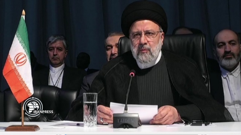 Iranpress: الرئيس الإيراني: إنضمام إيران لـ‘‘بريكس’’ يشكل فصلا جديدا باتجاه العدالة والسلام