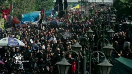 شاهد بالفيديو.. انطلاق مسيرة الأربعين في طهران لتجديد البيعة مع الامام الحسين عليه السلام