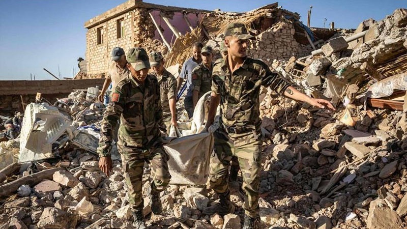 Iranpress: ارتفاع عدد ضحايا الزلزال في المغرب إلى 2122 قتيلا