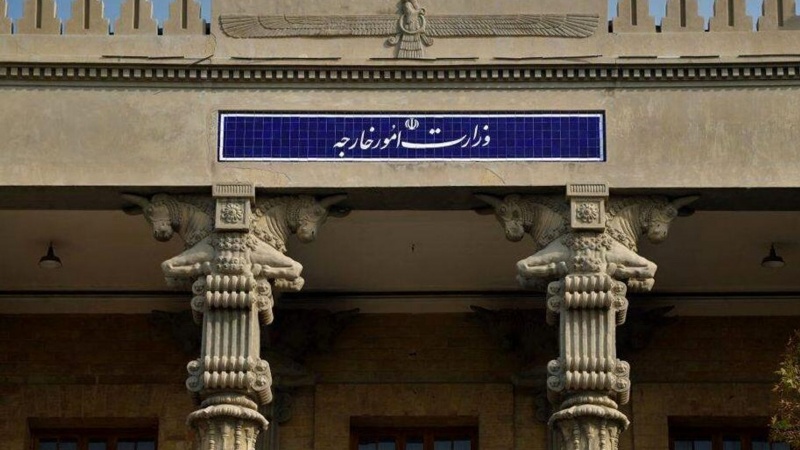 وزارت امور خارجه: ممانعت از دسترسی ایران به منابع مالی خود، اقدامی غیرقانونی است 