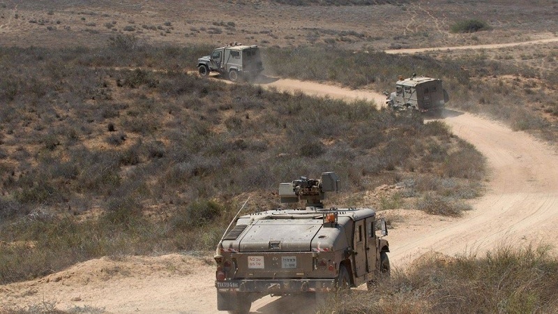 Iranpress: دورية إسرائيلية تهاجم قرية لبنانية بقنابل حارقة