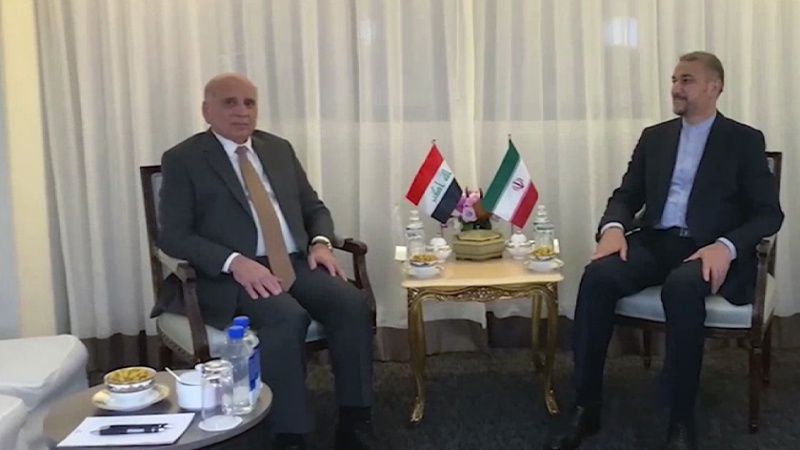 وزيرا الخارجية الإيراني والعراقي يناقشان العلاقات الثنائية