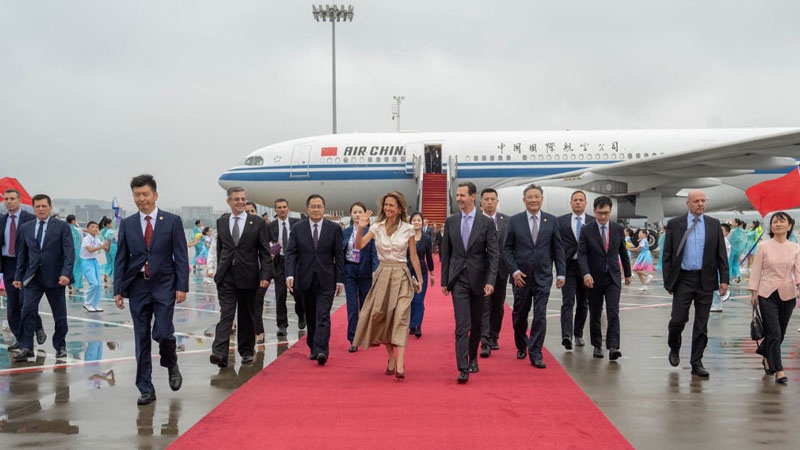 Iranpress: بشار الأسد يصل إلى الصين في زيارة رسمية
