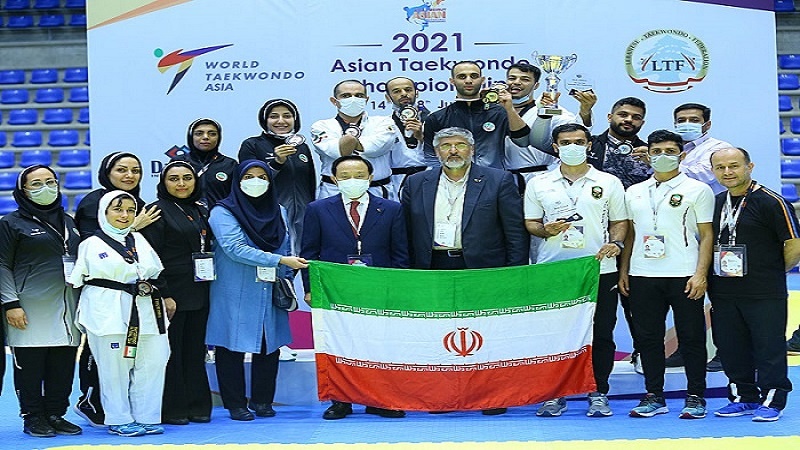 Iranpress: رجال وسيدات الباراتايكوندو الإيراني يفوزون باللقب في البطولة الآسيوية بلبنان