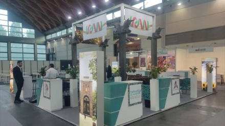 افتتاح الجناح الإيراني في معرض إيطاليا الدولي للسياحة