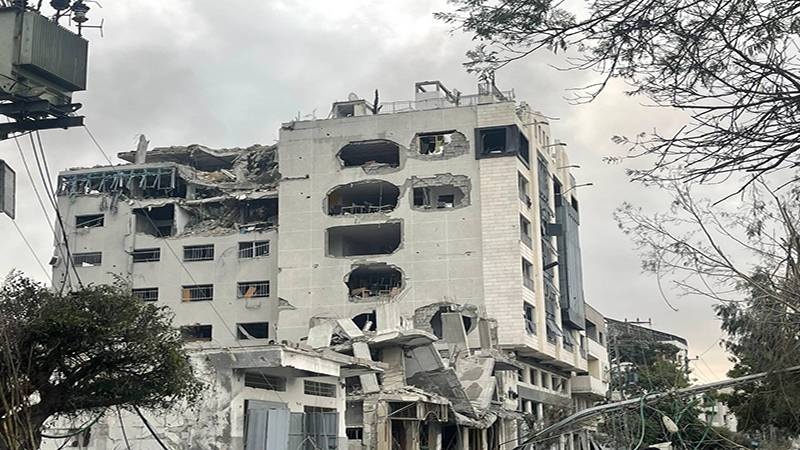 Iranpress: إدانة قصف مكتب قناتي العالم و‘‘برس تي في’’ في غزة