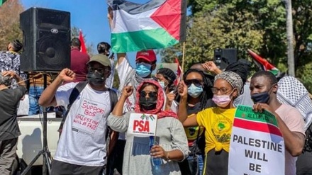 مطالبة مناصري الفلسطينيين في جنوب أفريقيا لإغلاق السفارة الإسرائيلية