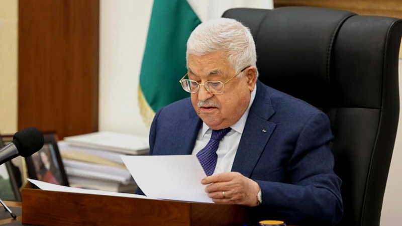 عباس يدعو بايدن للتدخل الفوري لوقف الإبادة الجماعية بحق الفلسطينيين