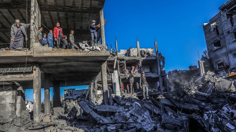 Iranpress: اليوم الـ81: أحزمة نارية بخان يونس والوسطى وشهداء بمختلف مناطق غزة