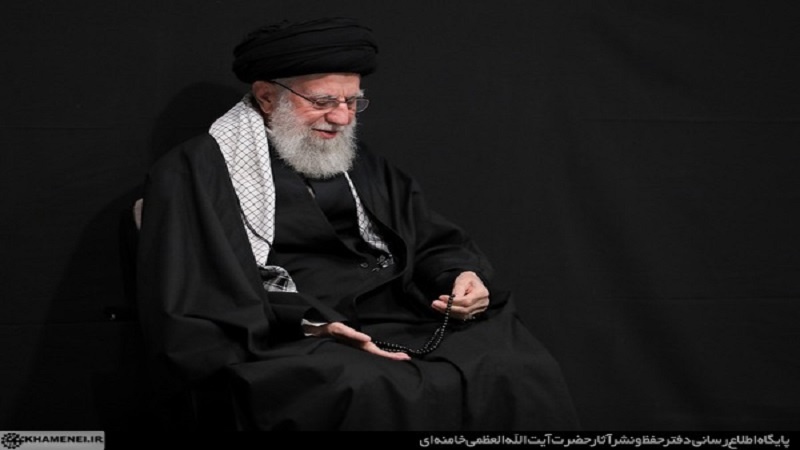 ایران برس: إقامة الليلة الاولى من مراسم العزاء باستشهاد السيدة فاطمة الزهراء (س) بحضور قائد الثورة الإسلامية