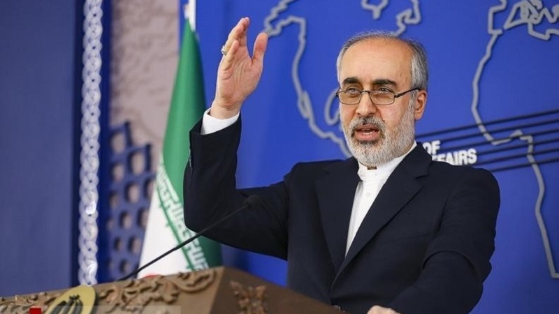 Iranpress: الخارجية: الشعب الإيراني لا يحتاج إلى تهاني الكاذبين والمنافقين