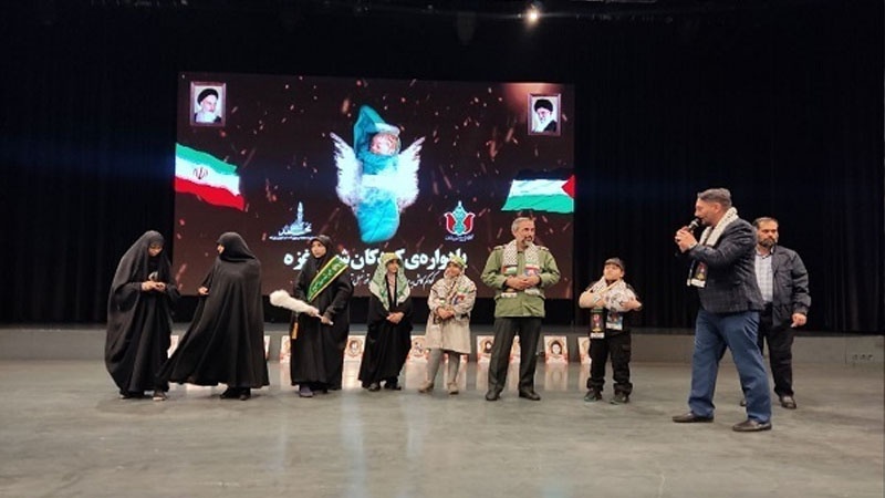 Iranpress: طهران.. إقامة حفل تأبين للأطفال الشهداء في غزة