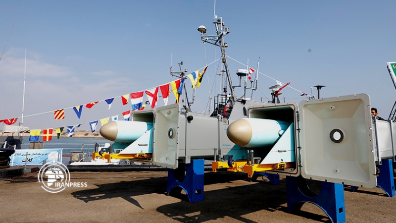 ایران برس: إضافة معدات جديدة إلى البحرية الإيرانية
