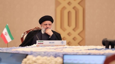 الرئيس الإيراني يرد على الفيتو على قرار وقف إطلاق النار في قطاع غزة