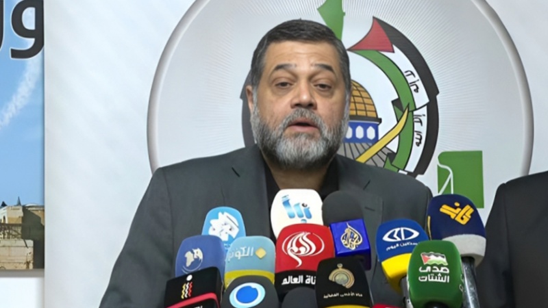 Iranpress: حماس: الاحتلال رفض عروض الهدنة ويتحمل مسؤولية تبعات استئناف عدوانه النازي  