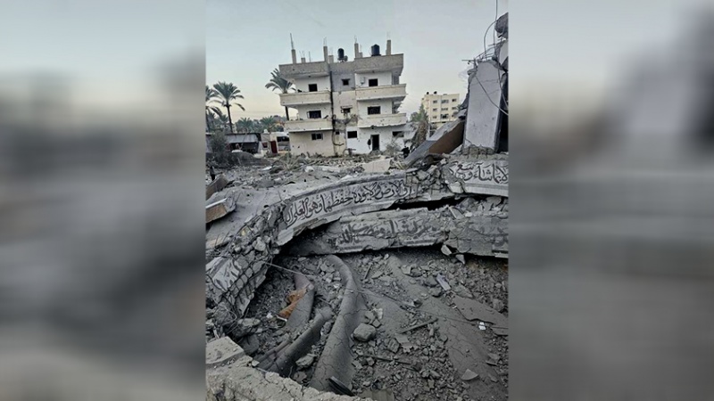 Iranpress: ماذا يعني مسجد يافا لأهالي غزة قبل تدميره؟