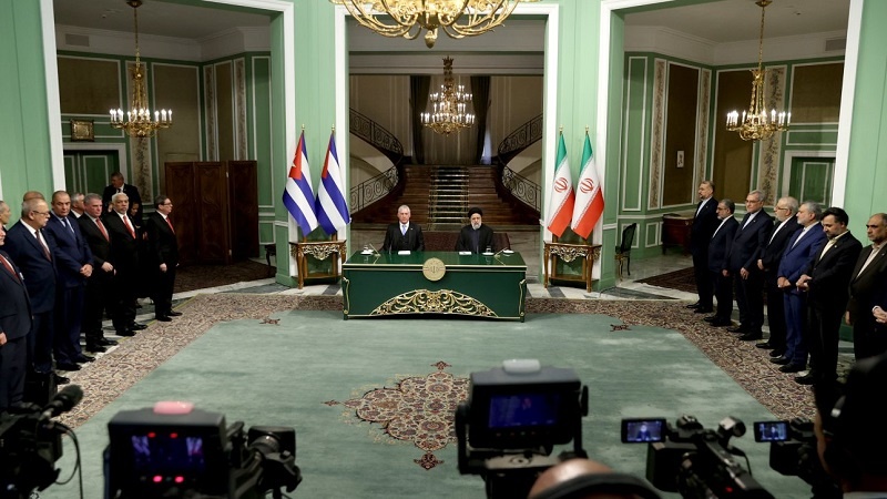 Iranpress: إيران وكوبا توقعان 7 مذكرات تفاهم وبيانًا مشتركًا