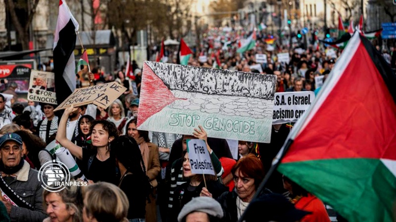 Iranpress: صور.. تظاهرات تضامنية في أوروبا دعمًا لفلسطين