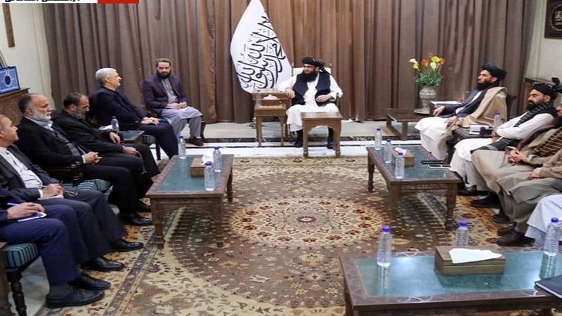 Iranpress: طالبان: داعش عدو مشترك لإيران وأفغانستان