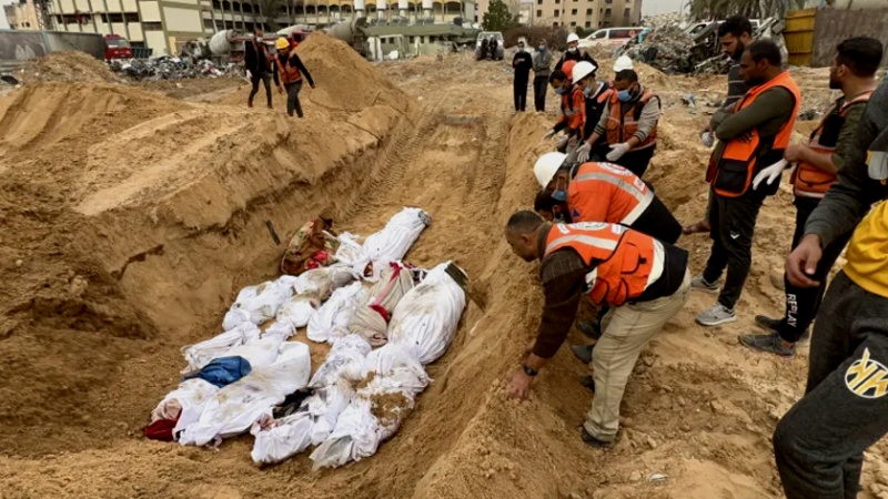 Iranpress: حماس: نبش الاحتلال قبور الشهداء بغزة وسرقة الجثامين جريمة نكراء