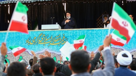 الرئيس الإيراني: الجزر الثلاث جزء لا يتجزأ من إيران