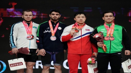رباع إيراني يحرز الوصافة في البطولة الآسيوية لرفع الأثقال
