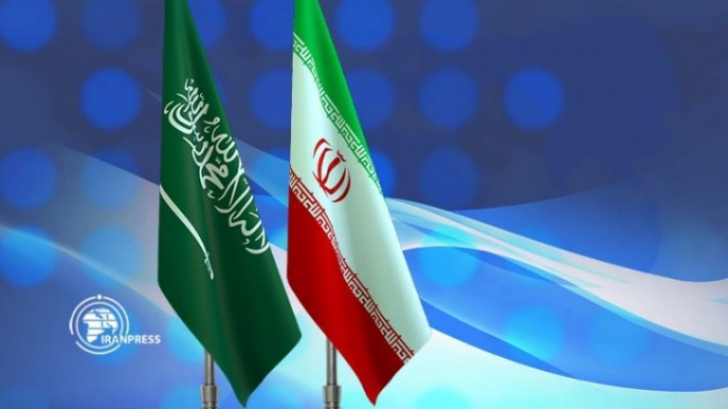 Iranpress: التأكيد على عزم طهران والرياض على توسيع العلاقات