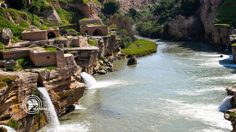Iranpress: منشآت شوشتر المائية التاريخية، من المعالم السياحية النادرة في جنوب إيران