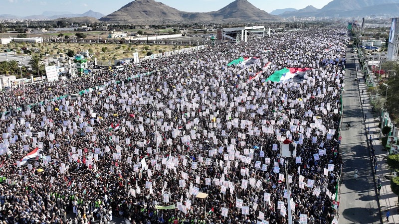 Iranpress: التظاهرات المليونية في صنعاء نصرة لفلسطين
