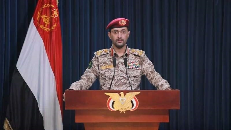 Iranpress: القوات المسلحة اليمنية تعلن استهداف سفينتين أمريكية وبريطانية في البحر الأحمر 