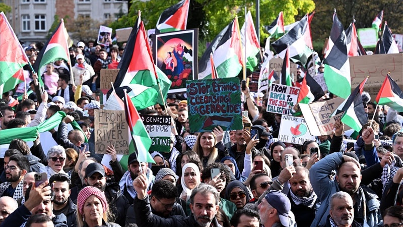 Iranpress: مظاهرات داعمة لغزة في مختلف دول العالم