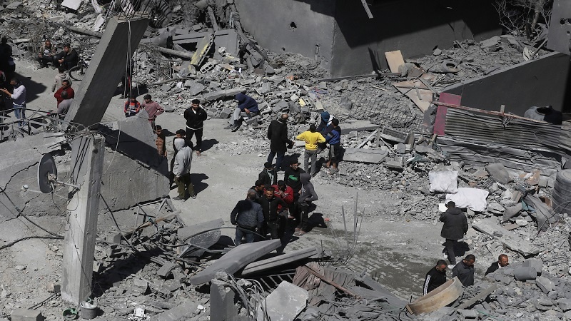 Iranpress: ارتفاع شهداء العدوان الإسرائيلي على غزة إلى حوالي 32 ألفا 