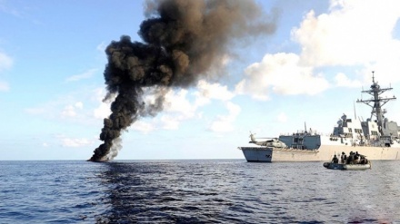 هجوم صاروخي يستهدف سفينة شحن قرب اليمن