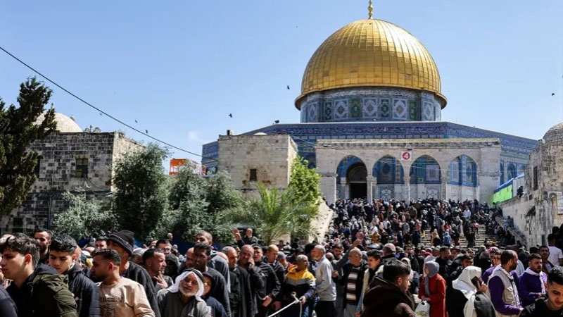 Iranpress: حماس تدعو الفلسطينيين إلى الرباط بالأقصى في الجمعة الأولى من رمضان