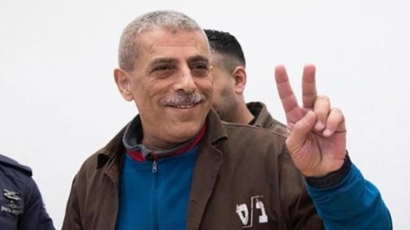 Iranpress: استشهاد أسير فلسطيني بعد نحو 40 عاماً من النضال في سجون الاحتلال