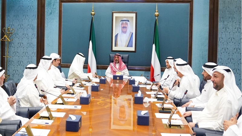 Iranpress: حكومة الكويت تقدّم استقالتها إلى أمير البلاد
