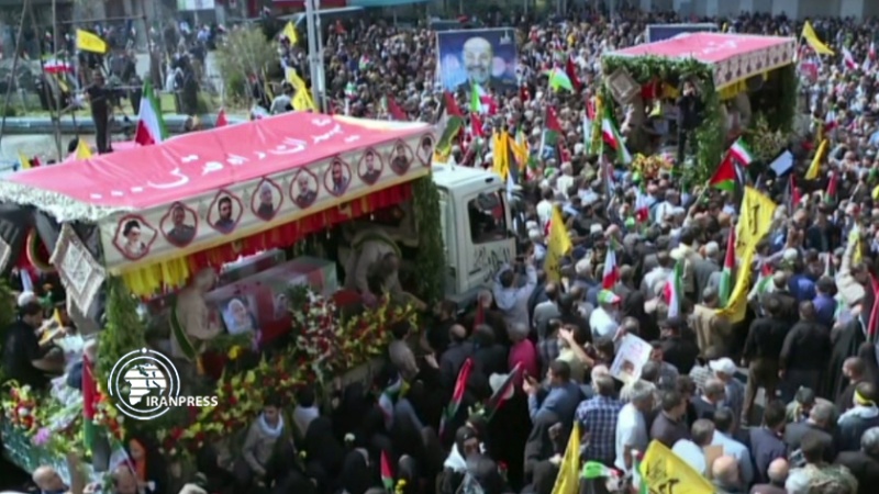 Iranpress: انطلاق مسيرات يوم القدس العالمي في العاصمة طهران